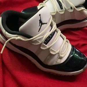 Air Jordan 11 Retro Low 'Emerald'